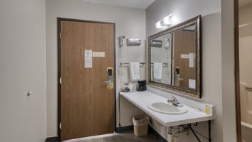 32471604