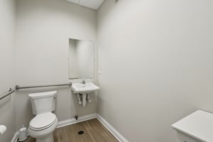 32386904