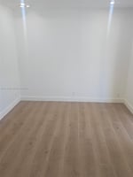 32390016