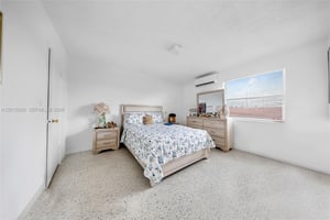 32390259