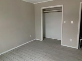 32395407