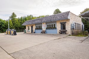 32400772