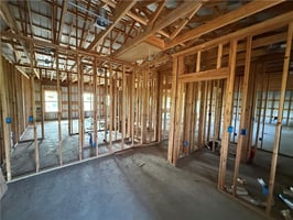 32410105