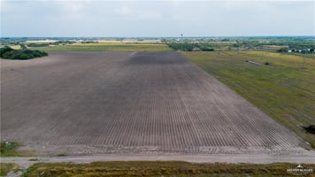 32413752