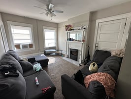 33289984