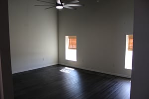 32473163