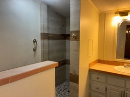 33162625