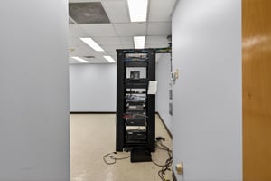 32472700