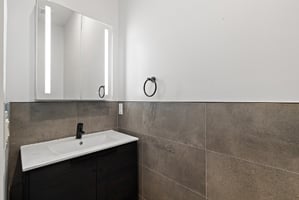 32550052