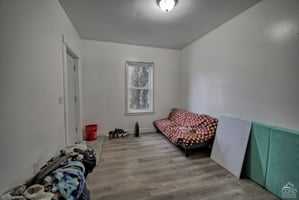 32568431