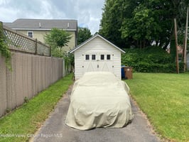 32581482