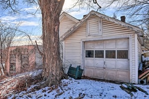 32590942
