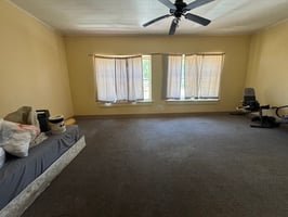 32602526