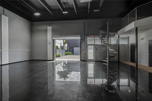 32606852