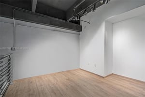 32606841
