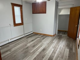 32612983