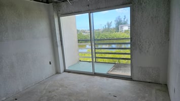 32613554