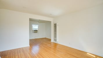 32616487