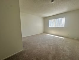 32620627