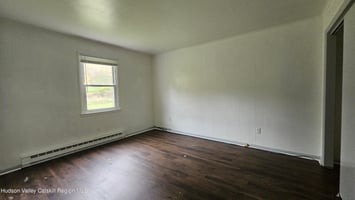 32628074