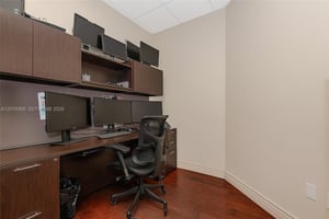 32950914