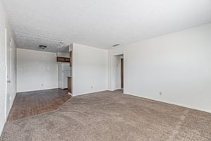 32631878