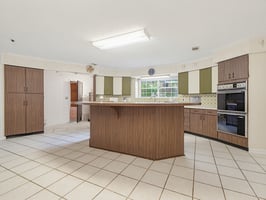 33164946
