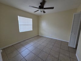 32634523