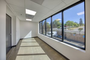 32724009