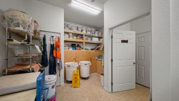32638091