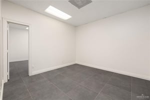 32653588