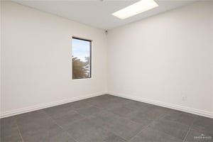 32653587