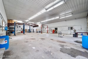 32658454