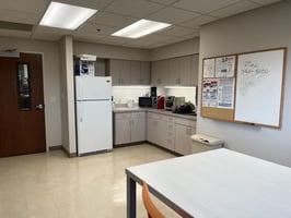 34008525