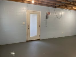 32681628