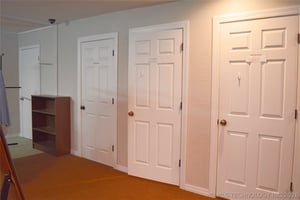 32682184