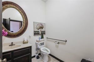 32683392