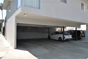 32713457