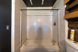32716332