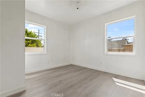 32718161