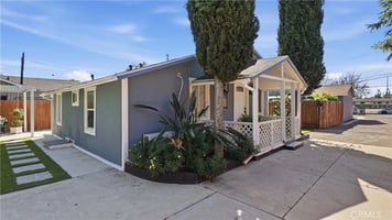 33689072