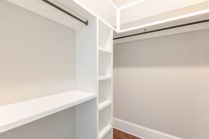 32729084