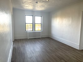 32729583