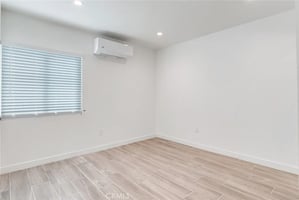 32762894