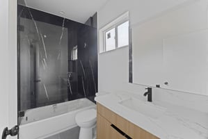 32750511