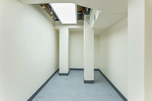 32744772