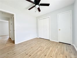 32747132