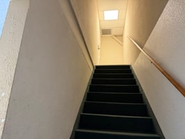 32748698