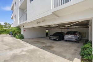 32751647