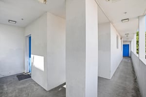 32751579